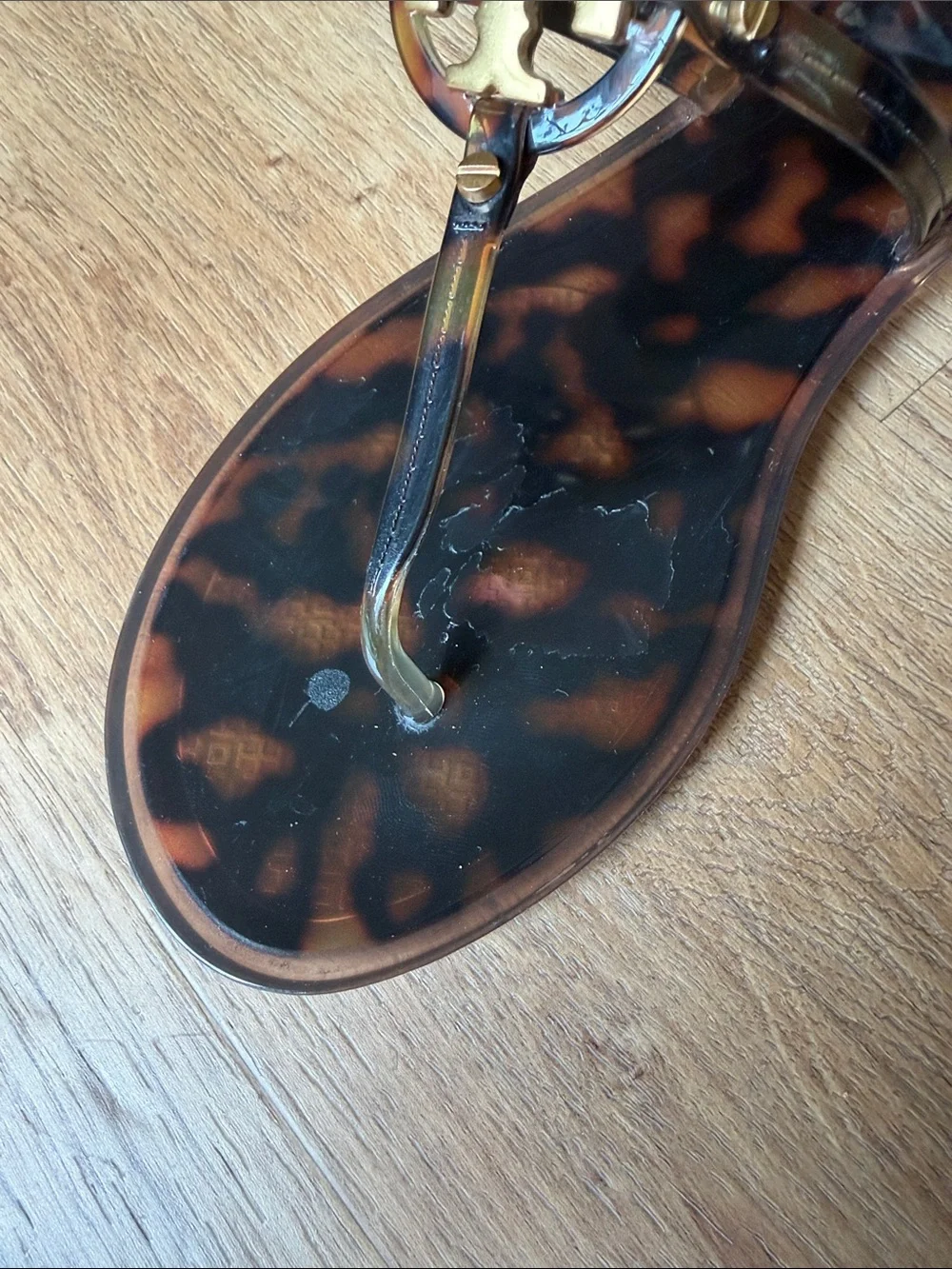 Tory Burch Miller Jelly Sandals Tortoise Brown Gold Logo Thong Flip Flops